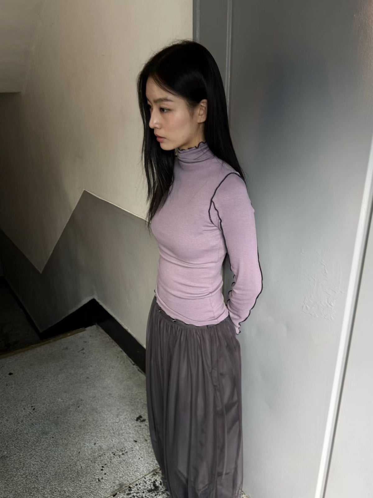 不修邊幅羅紋高領上衣