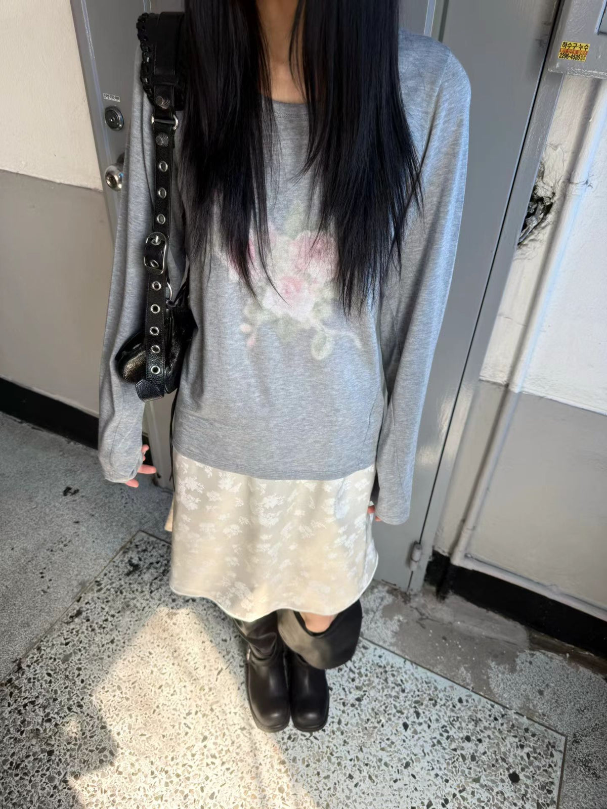 輕霧玫瑰慵懶微寬鬆上衣