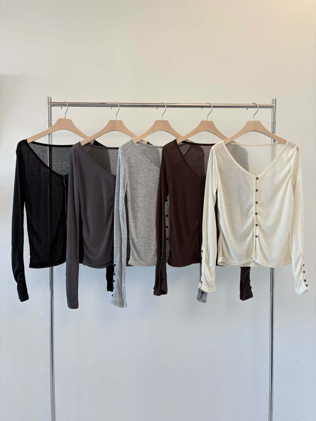 Button-cuff slit knit cardigan（5 colors)