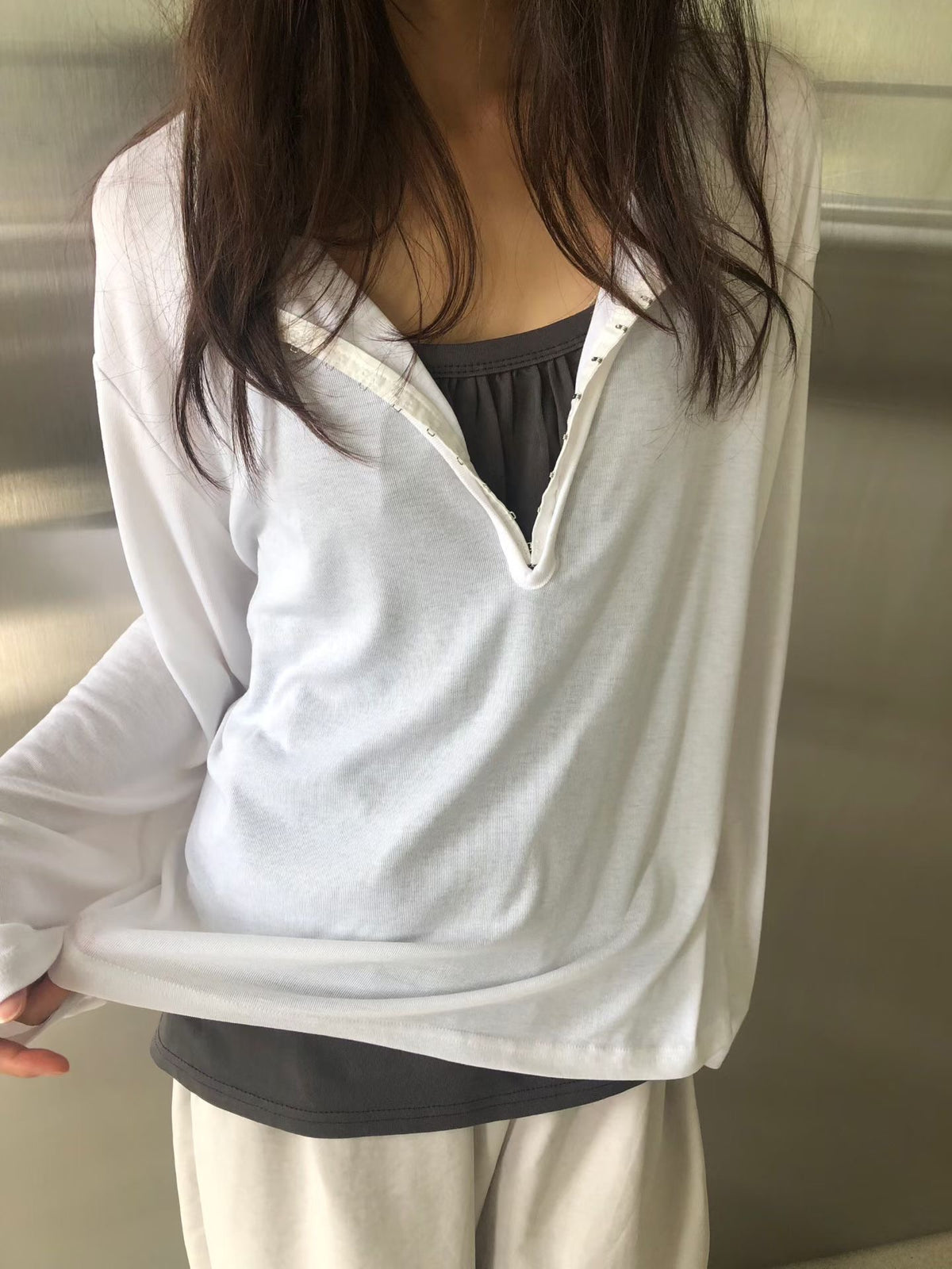 Metal Button Henley T-shirt（3 colors)