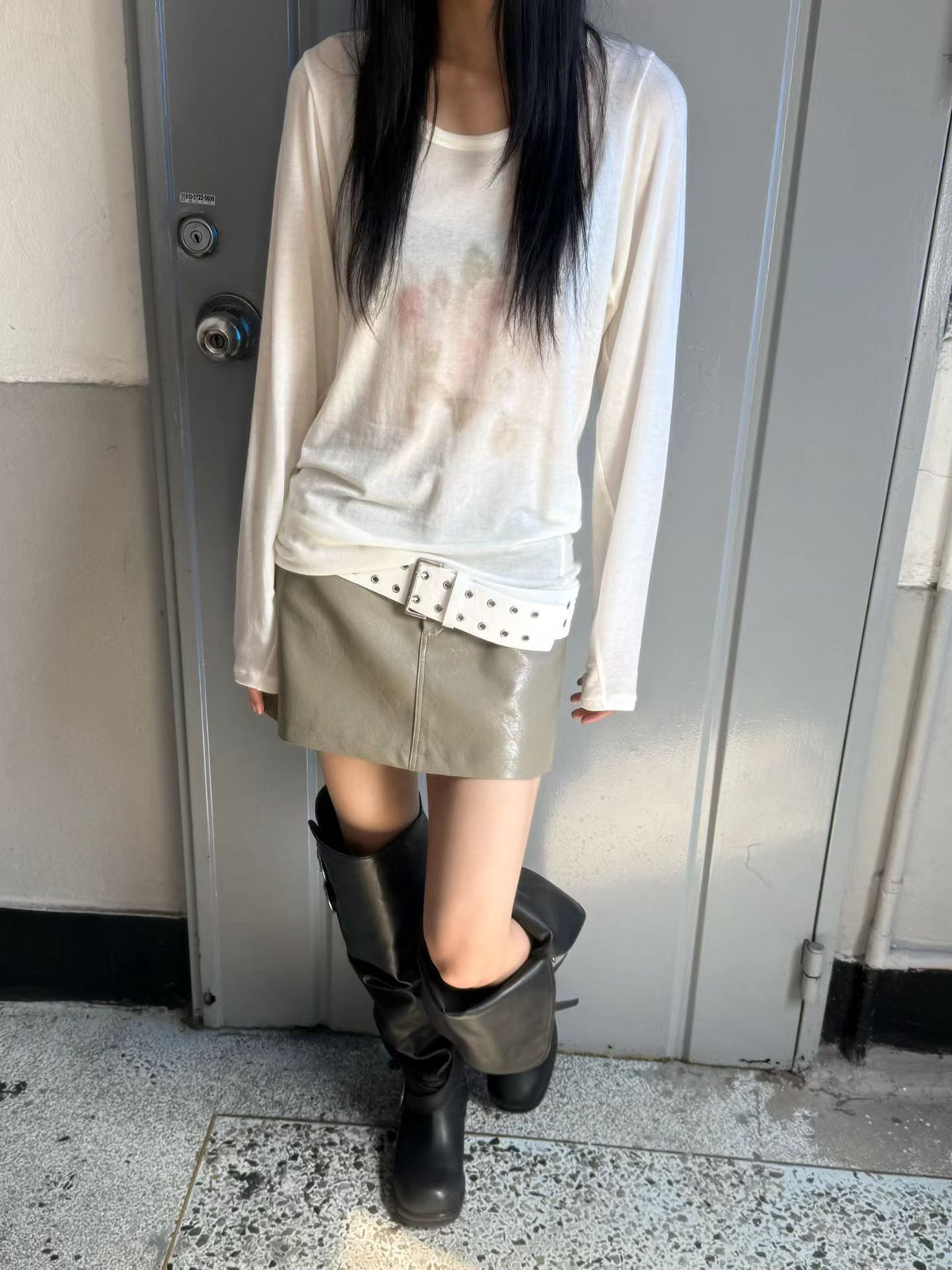 潔西卡皮革短裙