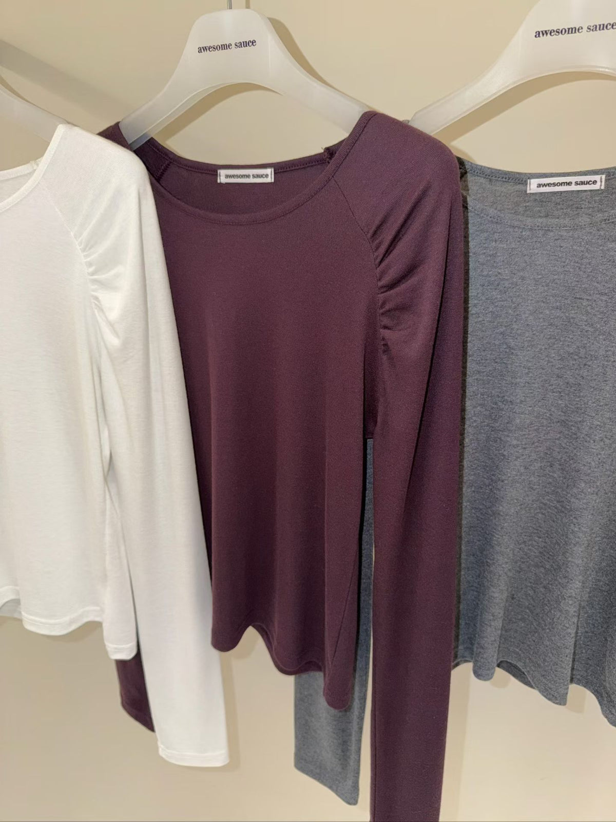 Raglan sleeve gathered T-shirt（3 colors)