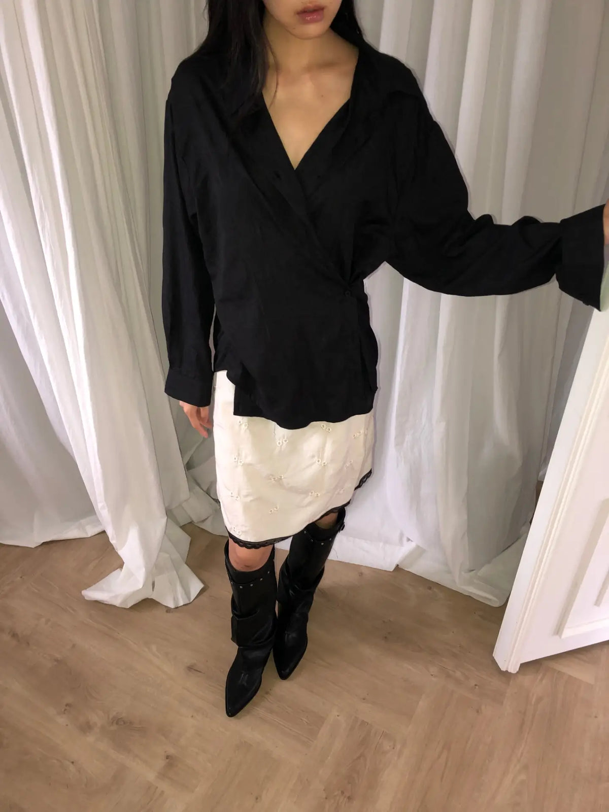 Lace Embroidered Midi Skirt (3 colors)