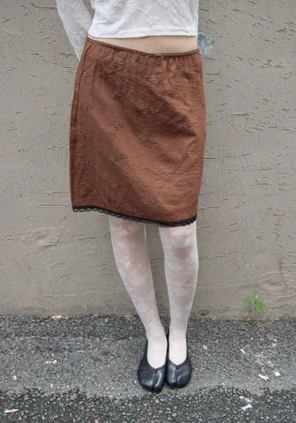 Lace Embroidered Midi Skirt (3 colors)