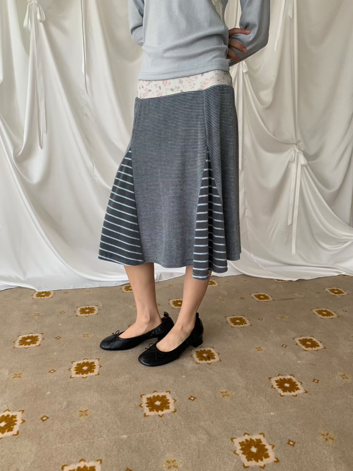 Patchwork Striped Floral Velvet Skirt（2 colors)