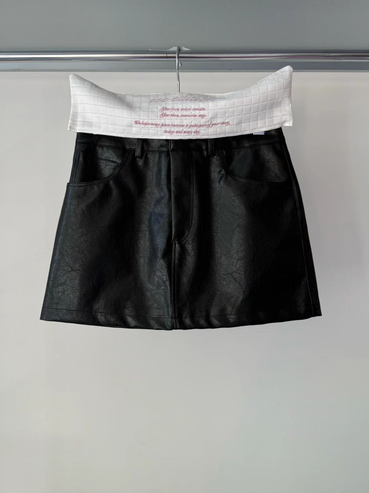 潔西卡皮革短裙