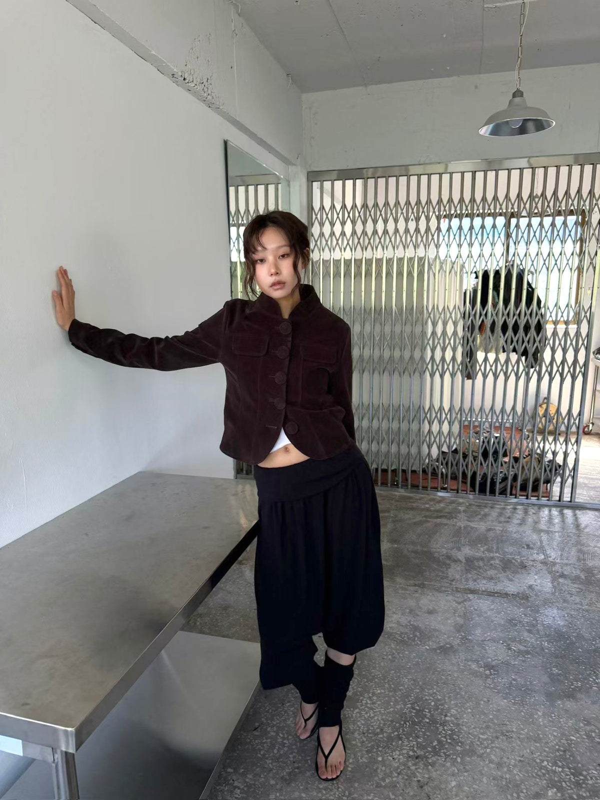 suede-like cropped jacket (2 colors)