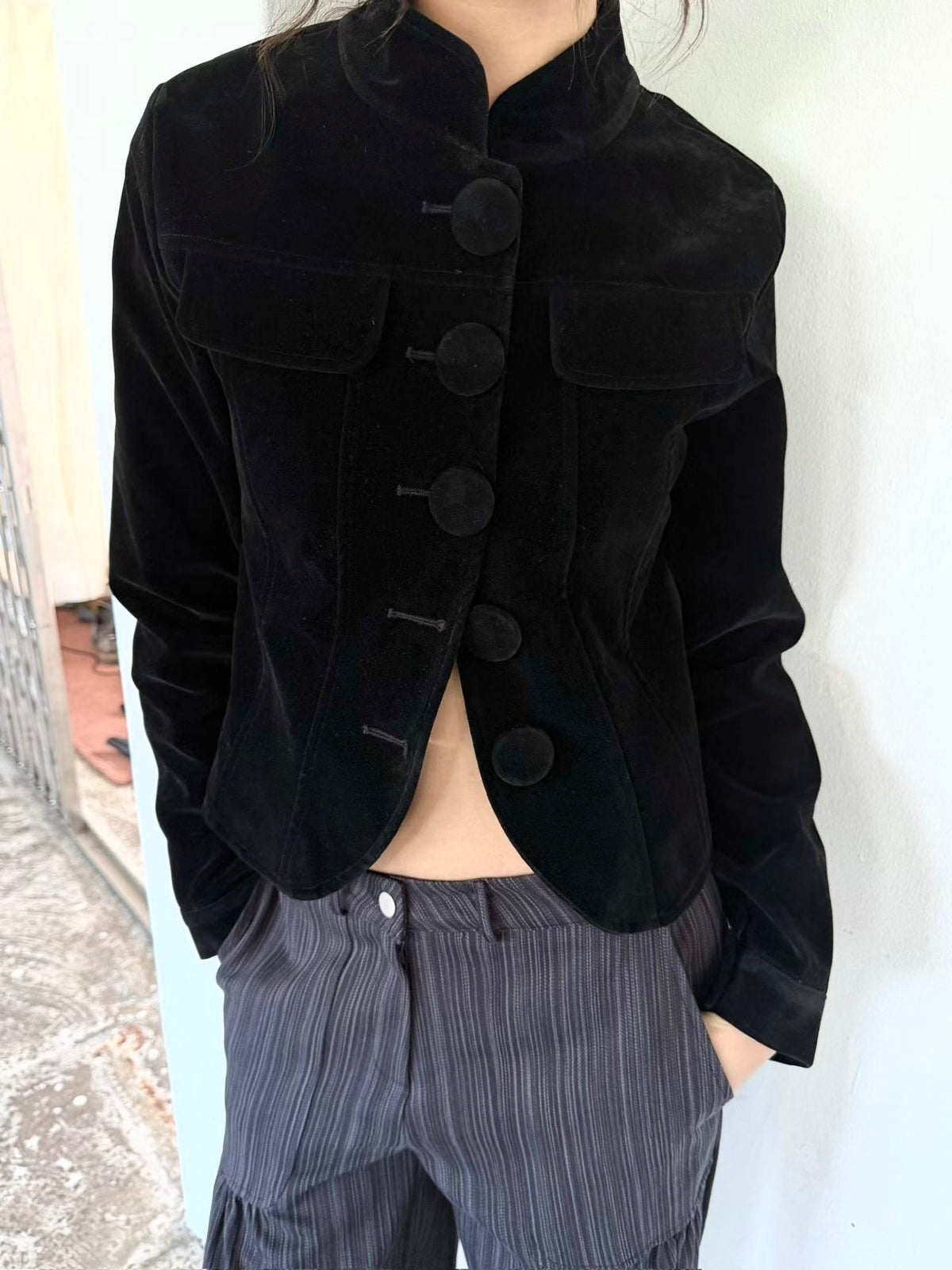 suede-like cropped jacket (2 colors)