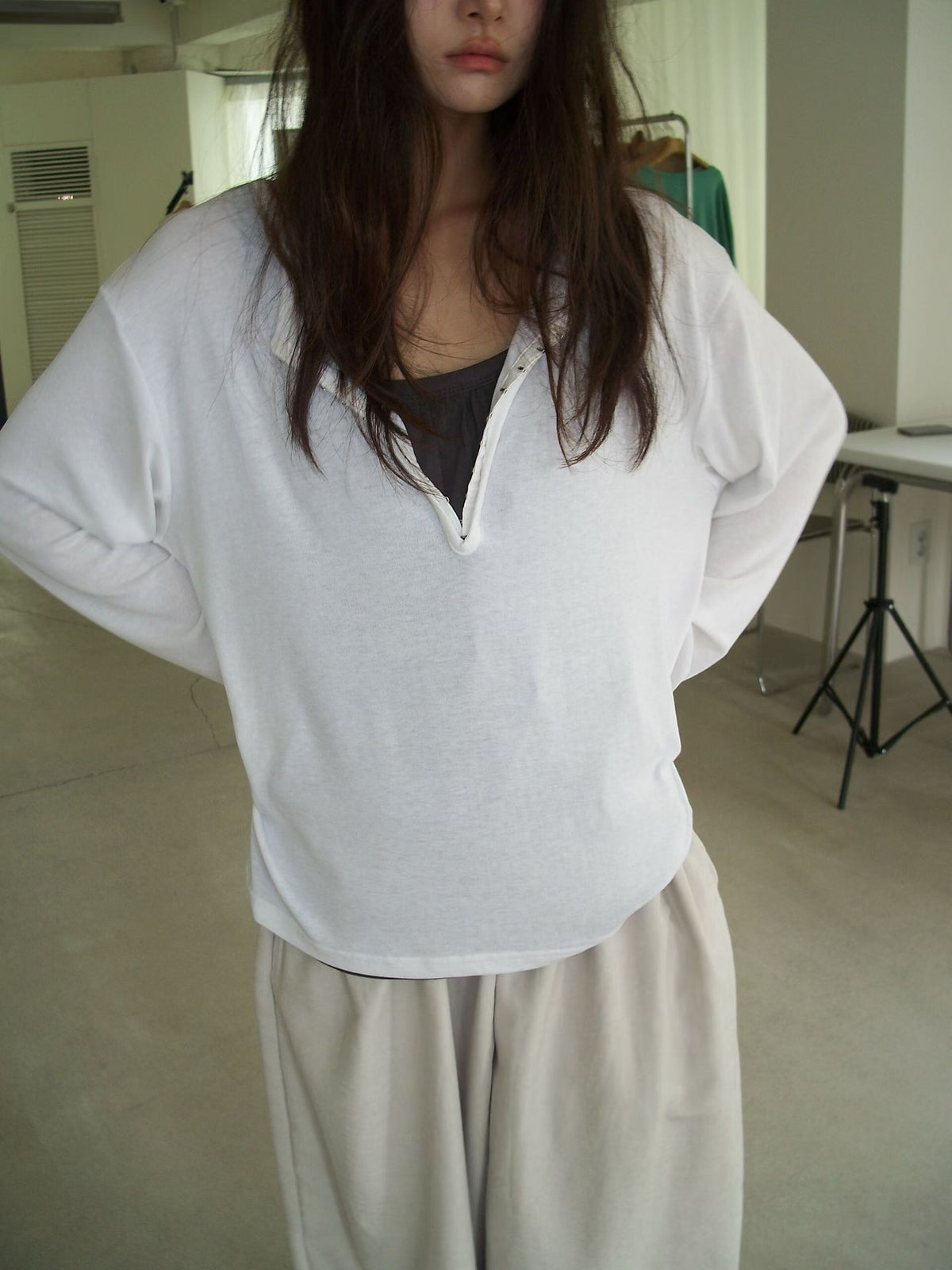 Metal Button Henley T-shirt（3 colors)