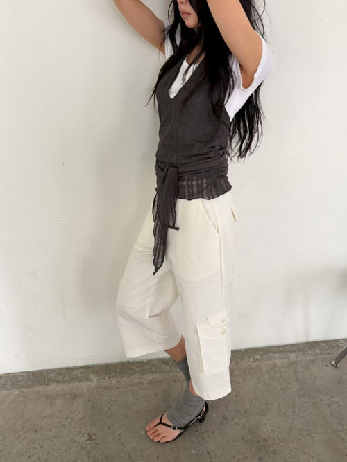 cargo capri pants