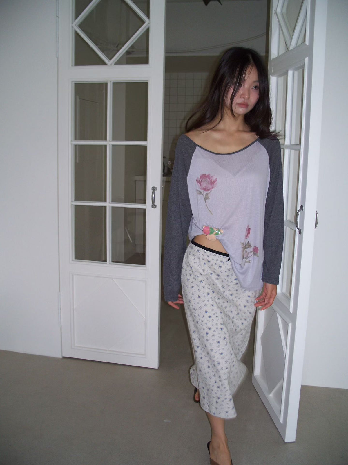 Raglan Ribbed Flower t shirt(2 colors)