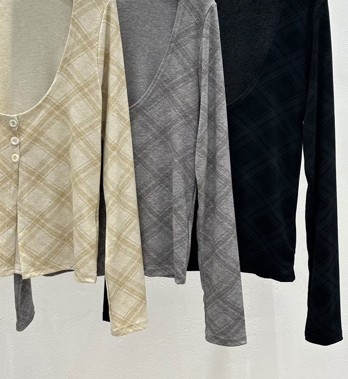 argyle cardigan（3 colors)