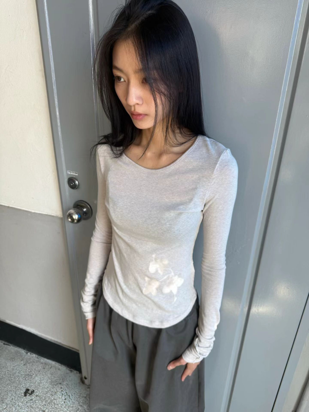 柔霧肌感花影長袖上衣
