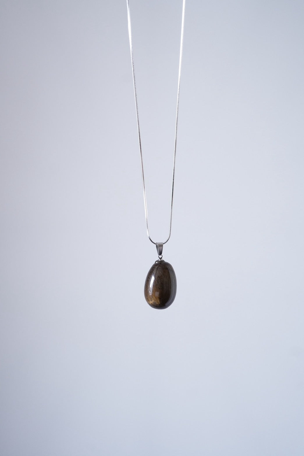dark stone pendant necklace
